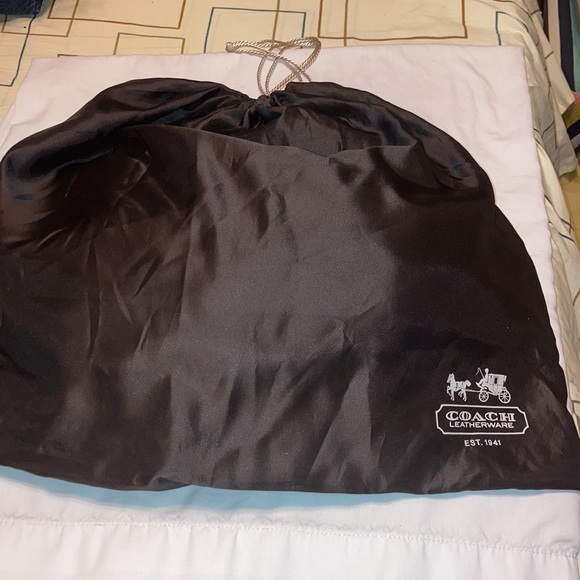 Coach Shoulder bag - Picture 16 of 17